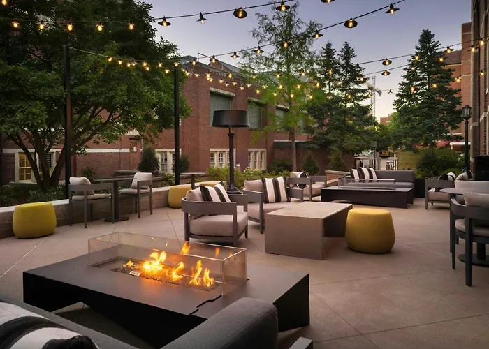 The Union Club Hotel At Purdue University, Autograph Collection